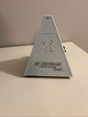 Young Living 20th Anniversary Limited Edition White Pyramid Diffuser